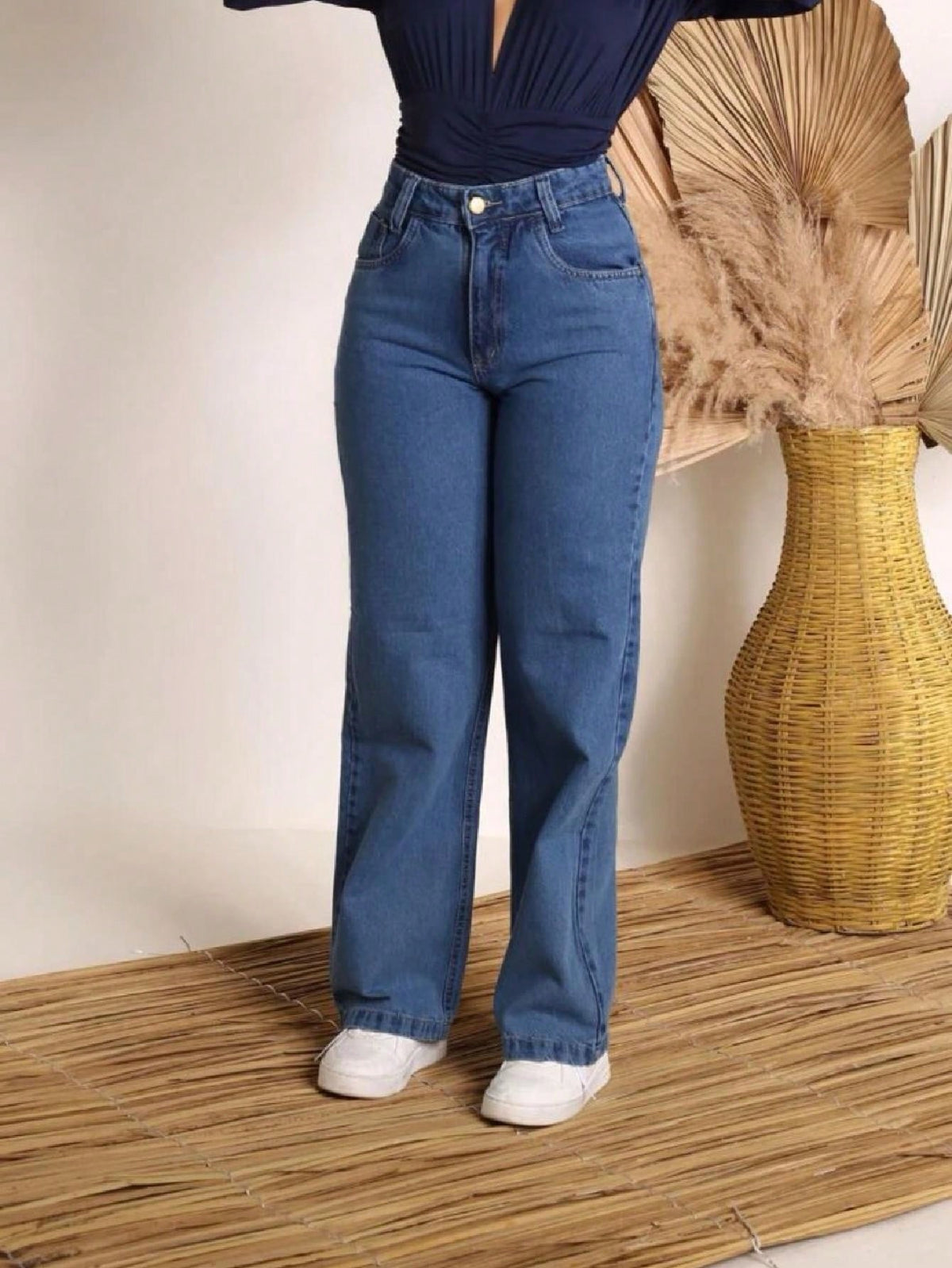 Calça Wide Leg Pantalona Jeans Feminina Cintura Alta Levanta Bumbum